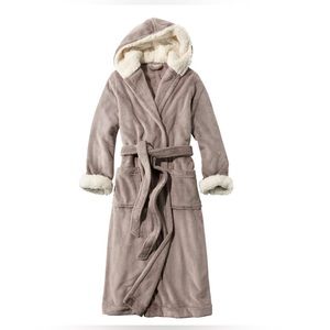 LL Bean Wicked Plush Robe with Hood